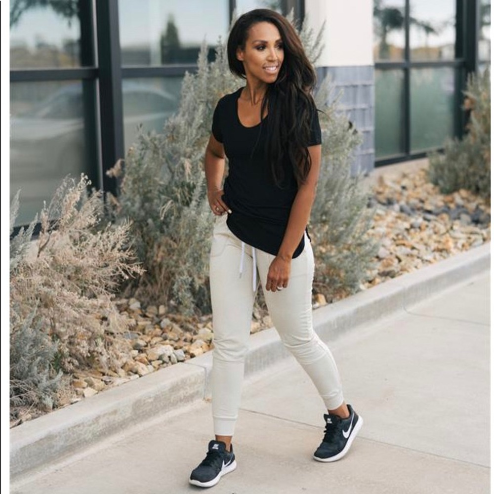 NWTB Oatmeal Cozy Joggers XXL
